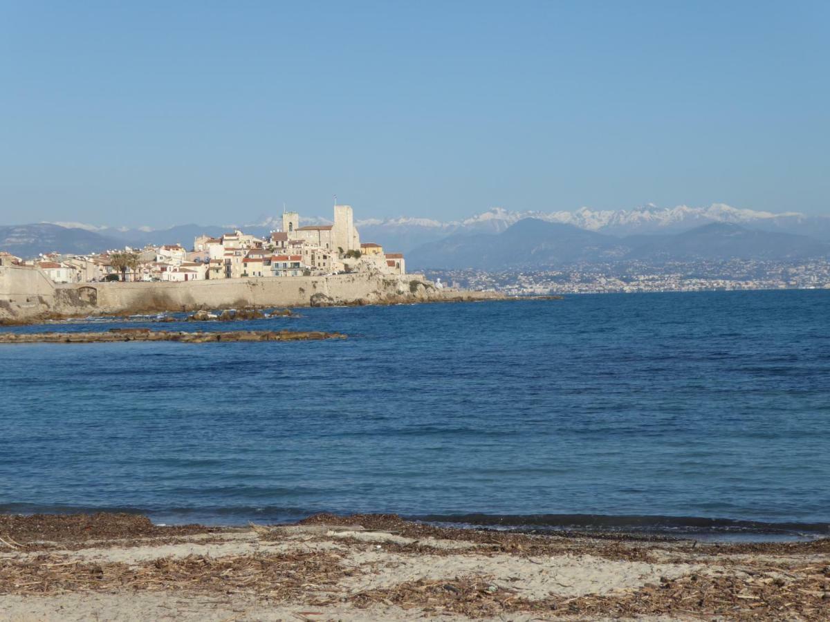 Vieille 1 - Luca's Apartment, 1 Bedroom, Max 2 Adults And 2 Kids Antibes