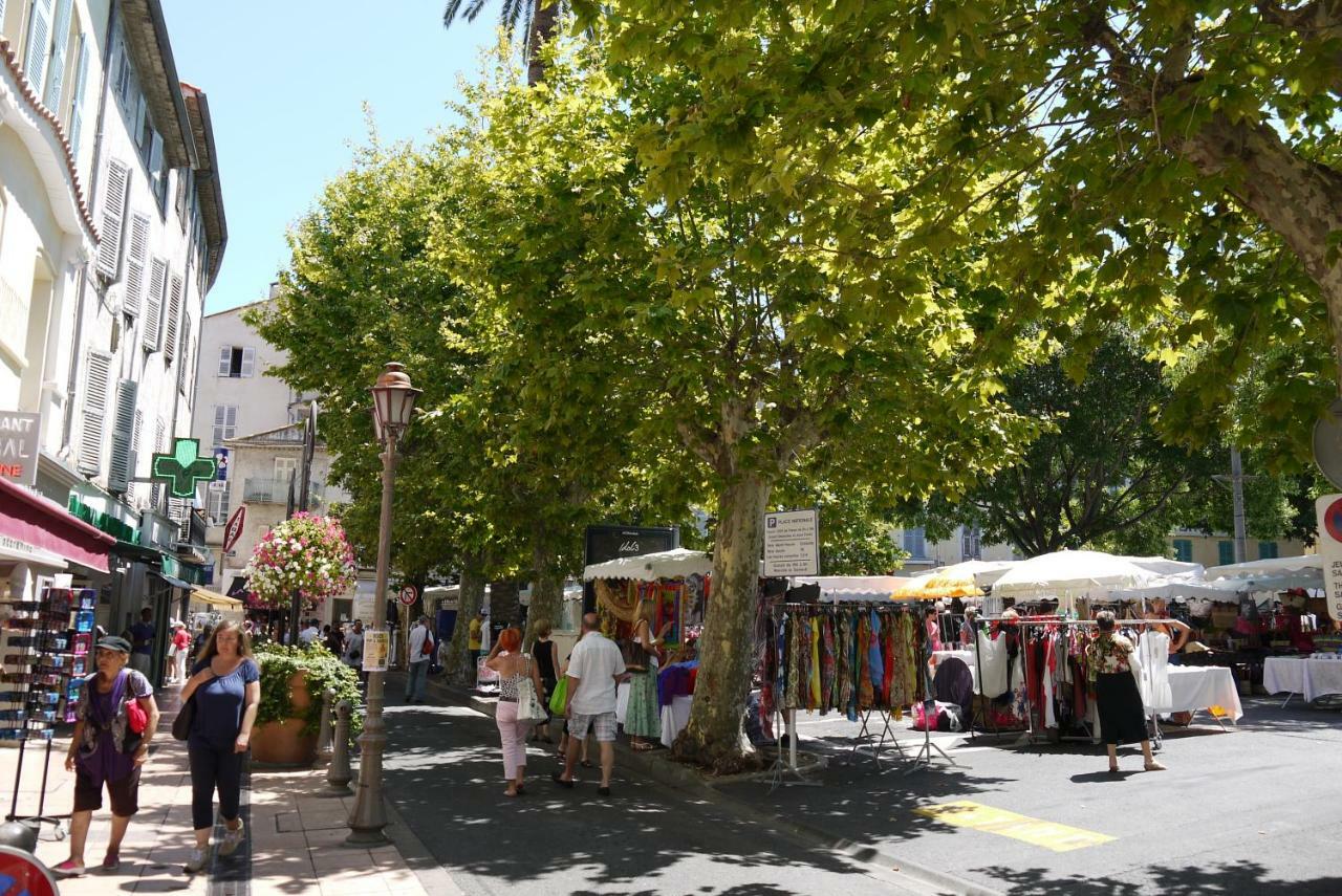 Appartement Vieille Ville, 1 Bedroom Apt, Max 2 Adults&2 Kids
