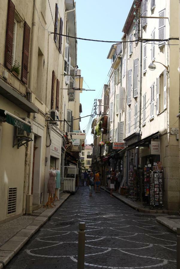 Vieille Ville, 1 Bedroom Apt, Max 2 Adults&2 Kids Appartement *